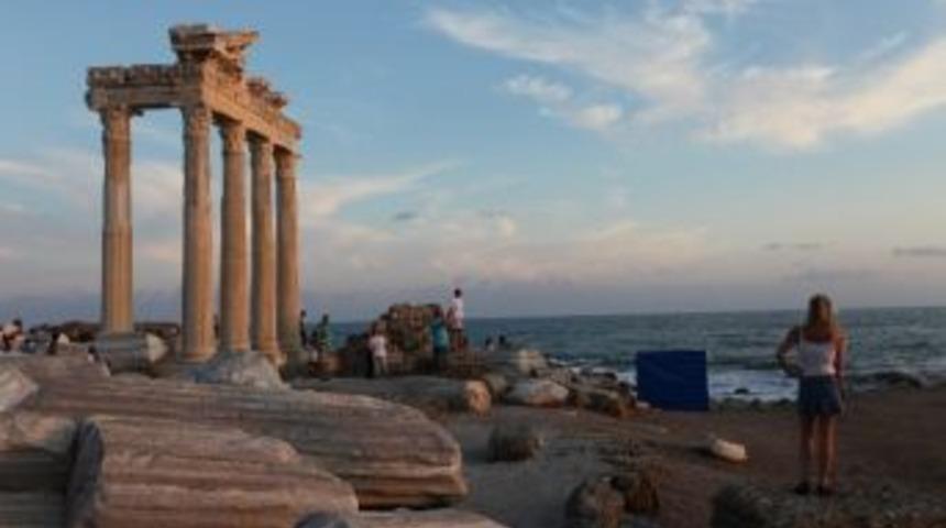 Tarihi Kentler Birliği&rsquo;den Side Belediyesi&rsquo;ne Uygulama &Ouml;d&uuml;l&uuml;