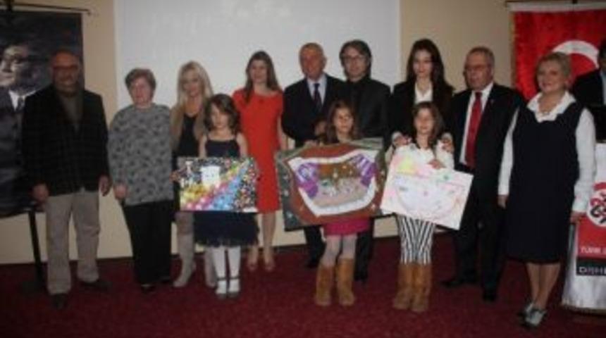 Resim Yarışmasının &Ouml;d&uuml;lleri Sahiplerini Buldu