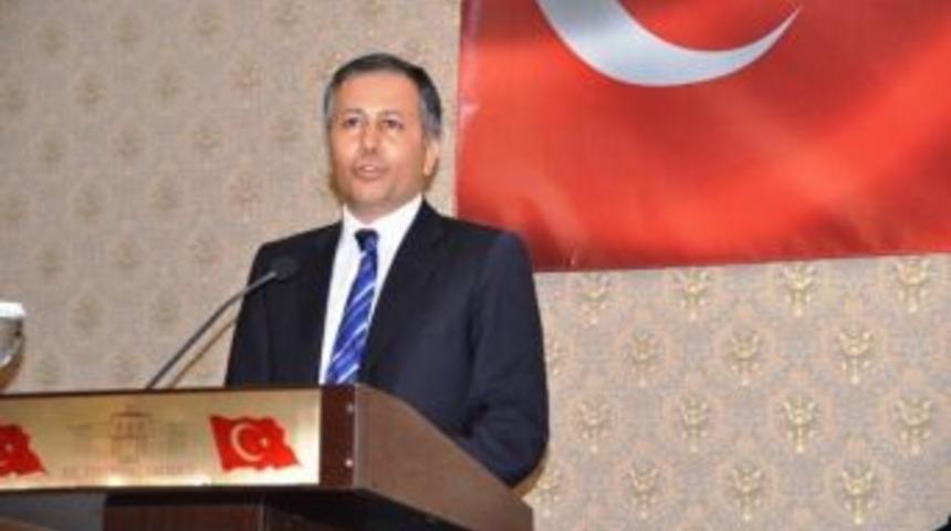 Tekirdağ Valisi Yerlikaya: "bizi Bu G&uuml;nlere Getiren &Ouml;ğretmenlerimize Ş&uuml;kran Ve Minnet Bor&ccedil;luyuz"