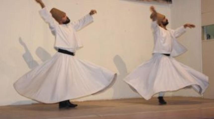 Bolvadin' De Şeb-i Arus T&ouml;reni İzleyenleri B&uuml;y&uuml;ledi