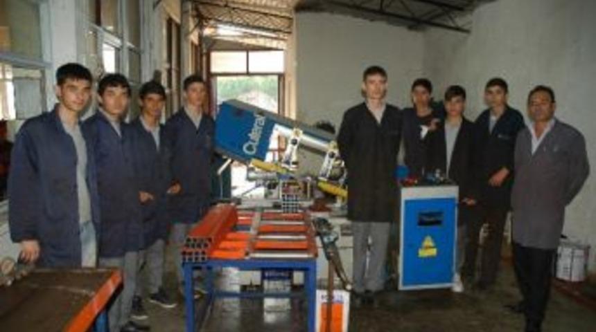 Meslek Lisesi &Ouml;ğrencileri Stajlarını Almanya&rsquo;da Yapacak