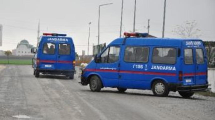 L&uuml;leburgaz'da 15 Ka&ccedil;ak G&ouml;&ccedil;men Yakalandı