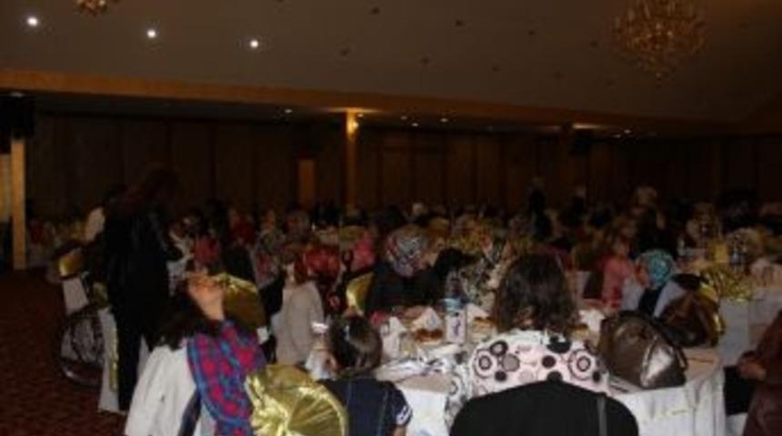 Erzurum'da Türkiye Sakatlar Derneği Tarafından "hayata Dokunuş" Dayanışma Yemeği Düzenlendi