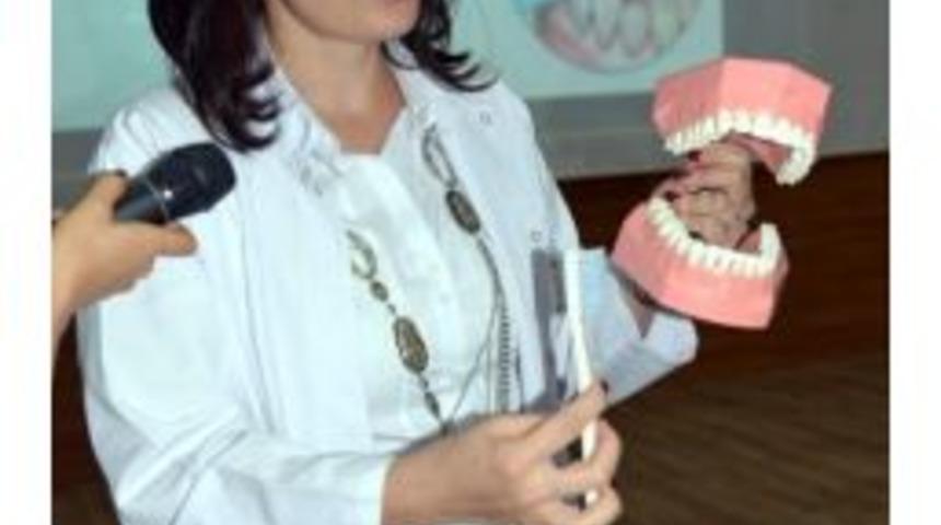 Melikgazi'den, Ağız Ve Diş Sağlığı Semineri