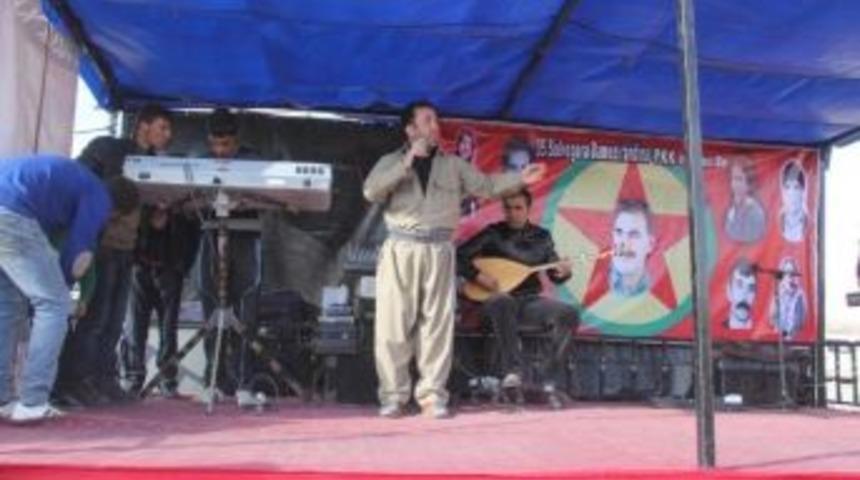 Başkale'de Bdp İl&ccedil;e &Ouml;rg&uuml;t&uuml; Ş&ouml;len D&uuml;zenledi