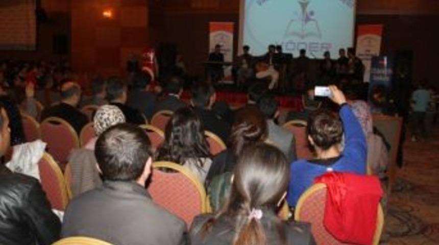 Van&rsquo;da &Ouml;ğretmenler G&uuml;n&uuml;