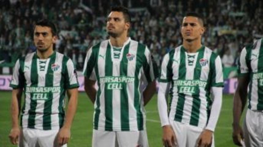 Pinto Ve Tuncay Haftalar Sonra Bursaspor'un İlk 11'inde