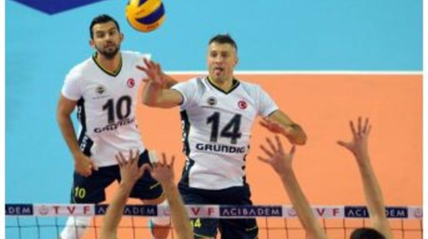 Fenerbah&ccedil;e Grundig İneg&ouml;l Belediye&rsquo;yi 3-0&rsquo;la Ge&ccedil;ti
