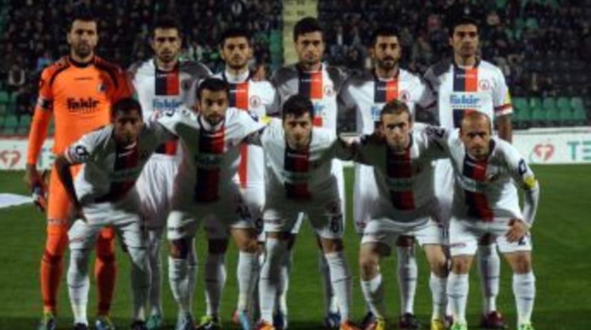 Denizlispor: 1 - İstanbul BBSK: 1