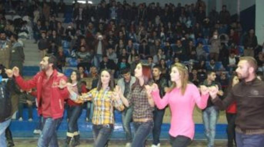 Hakkari&rsquo;de Gen&ccedil;lik Ş&ouml;leni