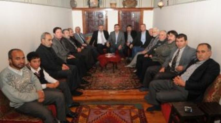 Saatçi Ali Efendi, Din Görevlilerini Ağırladı