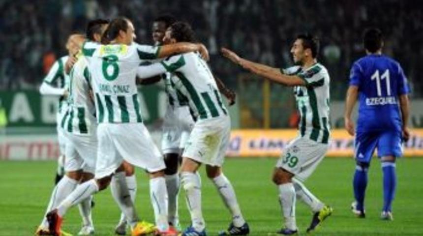 Timsah Zirveden Kopuyor