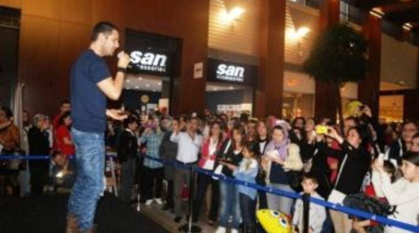 Keremcem Hayranlarıyla Buluştu