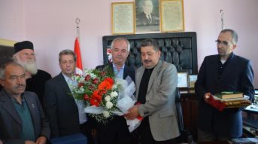 M&uuml;badelenin 90. Yılında Duygulandıran Buluşma