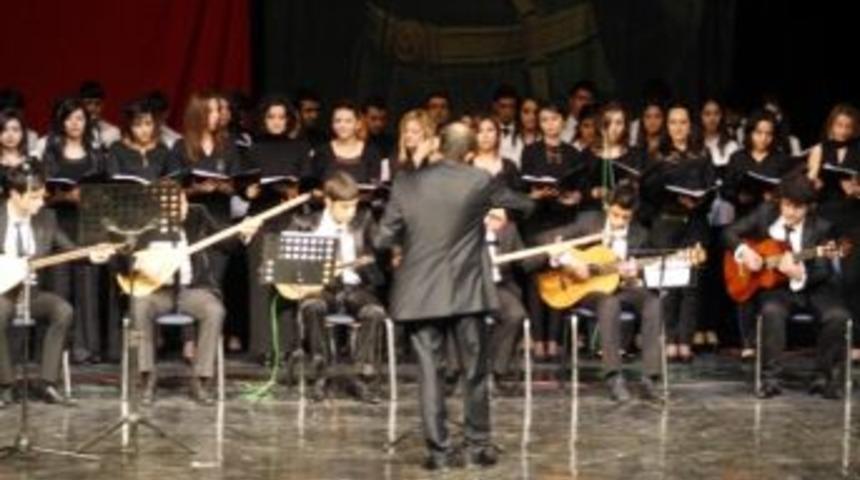 Diyarbakır&rsquo;da 24 Kasım &Ouml;ğretmenler G&uuml;n&uuml;