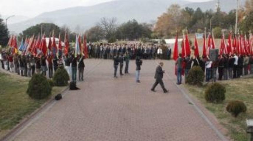 Karab&uuml;k 24 Kasım &Ouml;ğretmenler G&uuml;n&uuml; Kutlaması