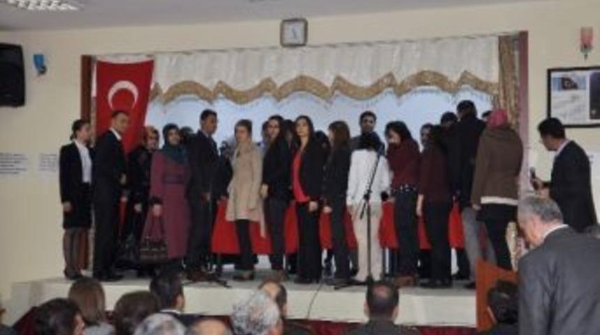 G&ouml;lbaşı'nda &Ouml;ğretmenler G&uuml;n&uuml; Kutlandı