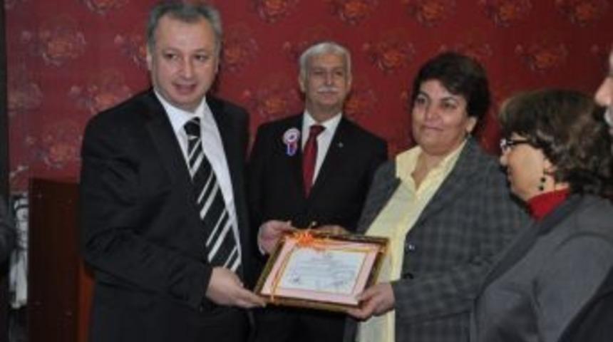 24 Kasım &Ouml;ğretmenler G&uuml;n&uuml;