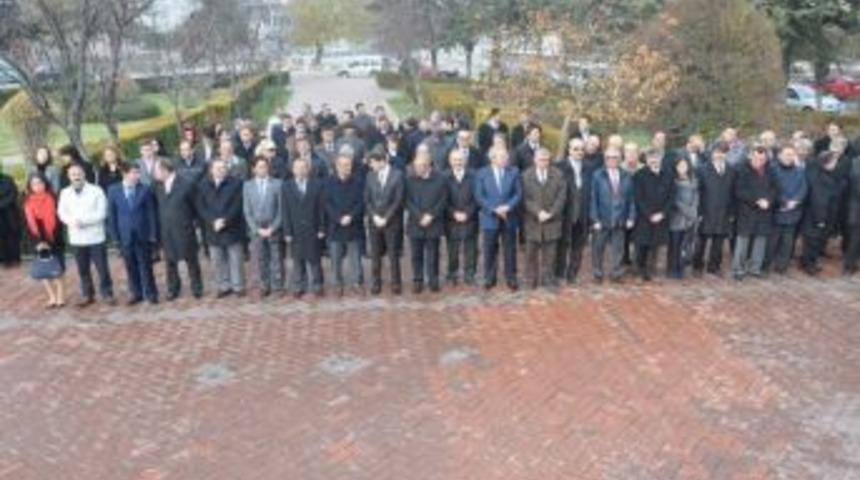 Afyonkarahisar&rsquo;da 24 Kasım &Ouml;ğretmenler G&uuml;n&uuml; Kutlamaları (1)