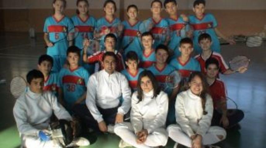 Farklı &Ouml;ğretmen