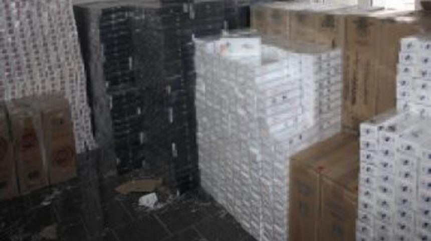 Kars&rsquo;ta 114 Bin Paket Ka&ccedil;ak Sigara Ele Ge&ccedil;irildi