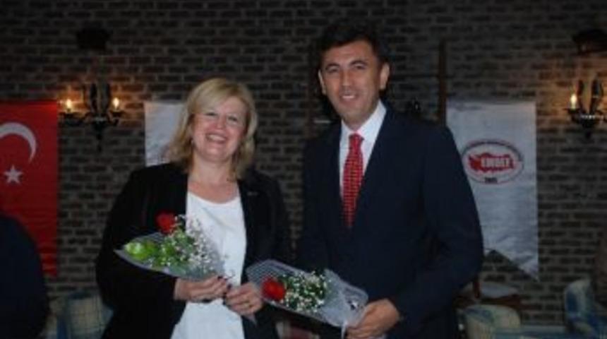 24 Kasım &Ouml;ğretmenler G&uuml;n&uuml;