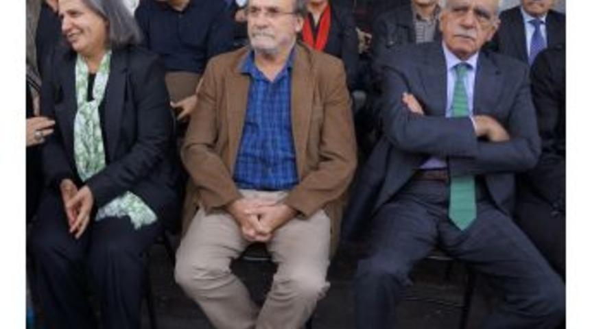 T&uuml;rk: Az Gelişmiş B&ouml;lgelerdeki &Ouml;ğrencilerin &Uuml;niversitelere Girme Şansı Kalmaz