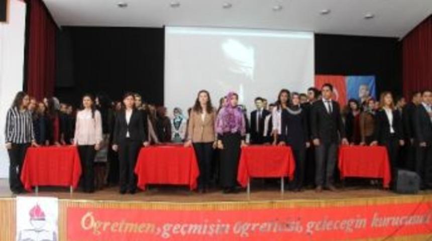 Akdağmadeni İl&ccedil;esinde 24 Kasım &Ouml;ğretmenler G&uuml;n&uuml; Kutlandı