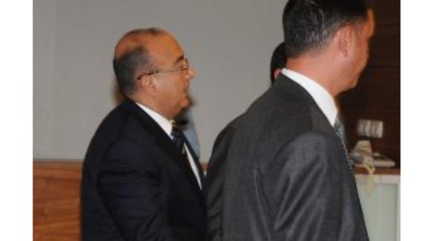 Mısır Büyükelçisi, Eşyalarını Toplamak Üzere Türkiye'ye Geldi