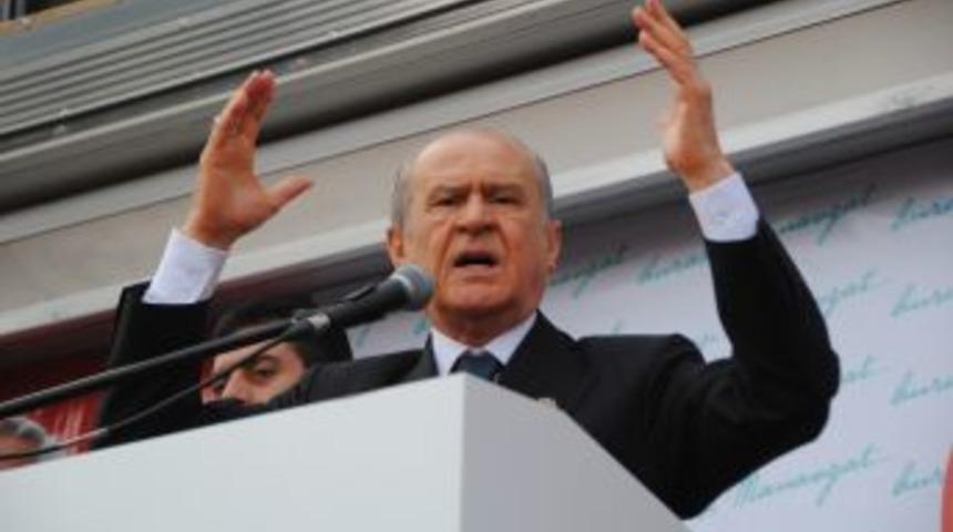 Devlet Bahçeli: Komisyondan Kaçan Olmayacağız, Kaya Gibi Dik Duracağız