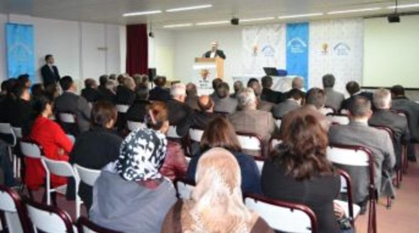 Kulu&rsquo;da Ak Parti Siyaset Akademisi