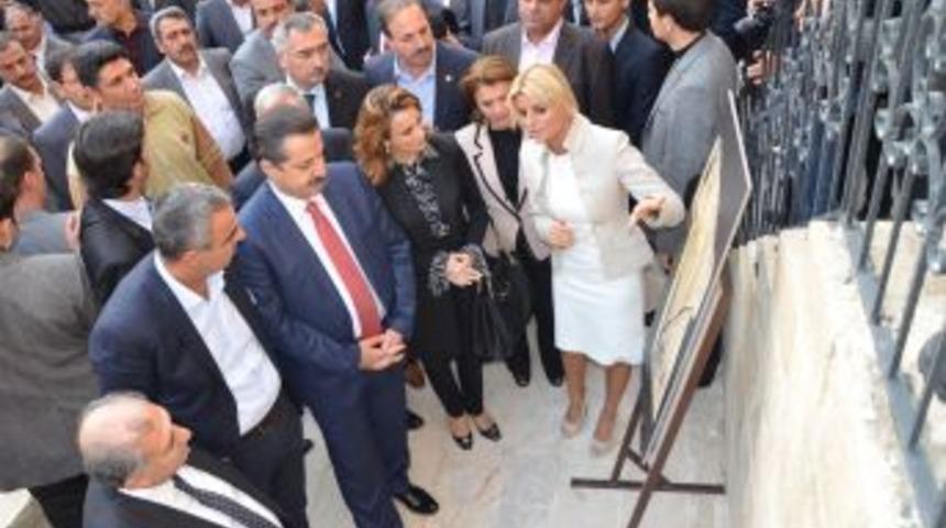 G&ouml;beklitepe Sergisi A&ccedil;ıldı