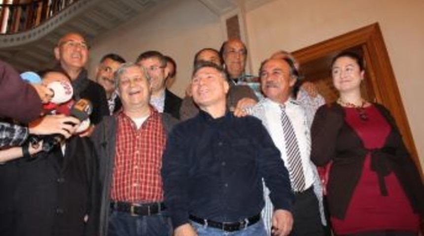 Hababam Sınıfı'nın &Ouml;ğrencileri 24 Kasım'da Okudukları Okulda