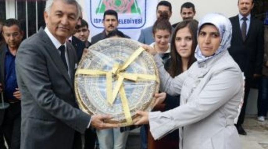 Kursiyerlere &Uuml;cretsiz Kitap