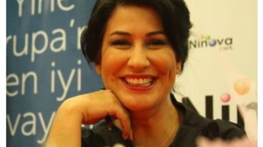 İclal Aydın, Ninova Park&rsquo;ta Sevenleri İle Buluştu