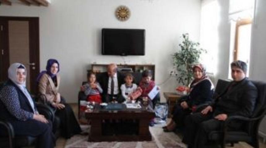 Anaokulu &Ouml;ğrencilerinden Milli Eğitime Ziyaret