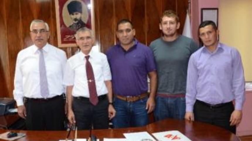 Hadi: "ismet Atlı G&uuml;reş Eğitim Merkezi&rsquo;ndeki &Ouml;ğrenciler &Ccedil;ok Şanslı"