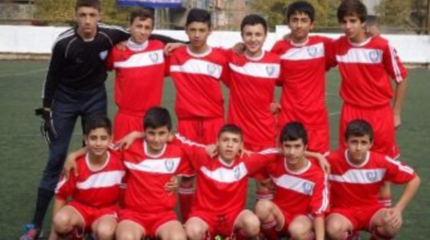 Şahinbey U-15 Ve U-17 Takımı Lige Fırtına Gibi Girdi