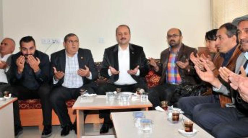 Başkan Akg&uuml;l&rsquo;&uuml;n Dernek Ziyaretleri S&uuml;r&uuml;yor