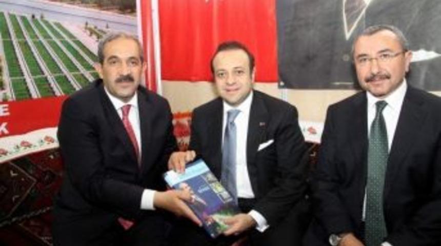 İstanbul Sivas G&uuml;nlerinde Sivas Belediyesine Yoğun İlgi