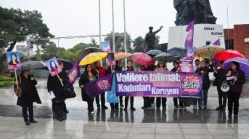 Yağmur Altında Kadın Direnişi