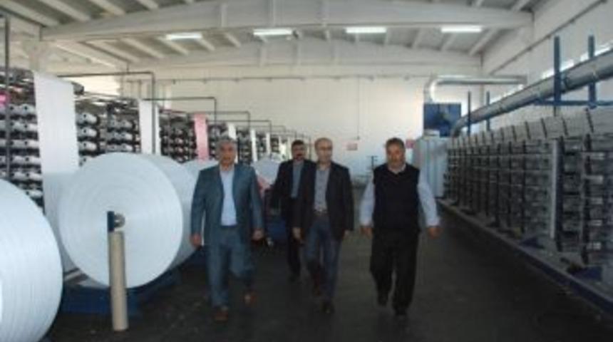 Vali Mahmut Demirtaş, Osb&rsquo;de İncelemelerde Bulundu