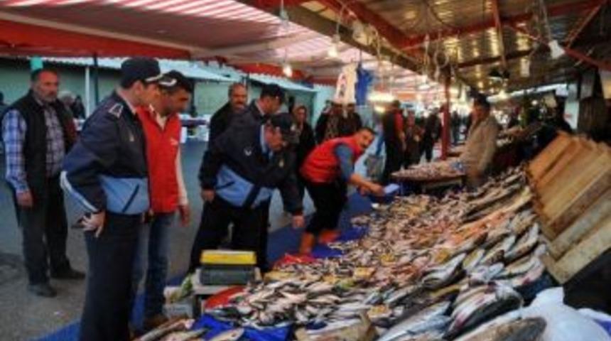 Afyonkarahisar&rsquo;da Modernizasyondan Sonra Balık Tezgahları G&ouml;z Doldurdu