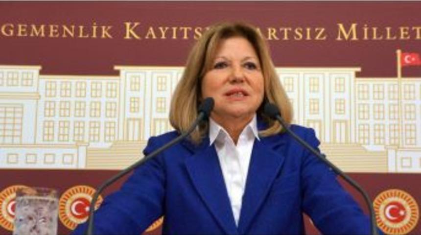 CHP'li Nur Serter: Dershanelerin Kapatılması Fırsat Eşitsizliğini Getirir