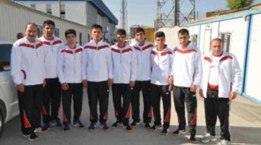 Vanlı Boks&ouml;rlerden Bir Başarı Daha