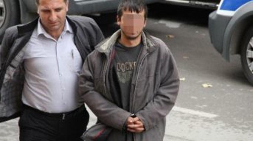 Parti Binasından Bilgisayar &Ccedil;alan Hırsız Yakalandı