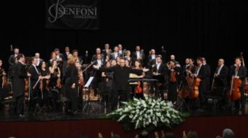 &Ccedil;&uuml;'n&uuml;n Kuruluşunun 40. Yılı