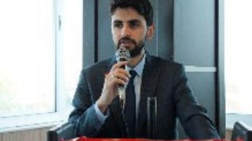 Saadet Partisi  İl Divan toplatısı yoğun ge&ccedil;ti