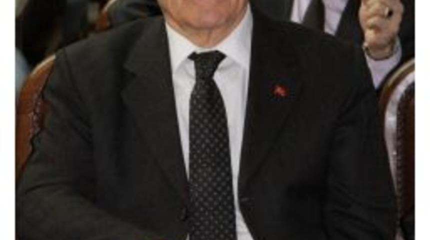 Kilise Kurucusuna Atina'ya Cami Yaptırma Tepkisi