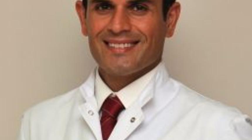 Diş Eti Kanamaları, Ağız Ve Diş Sağlımız I&ccedil;in Ciddi Bir Tehdittir